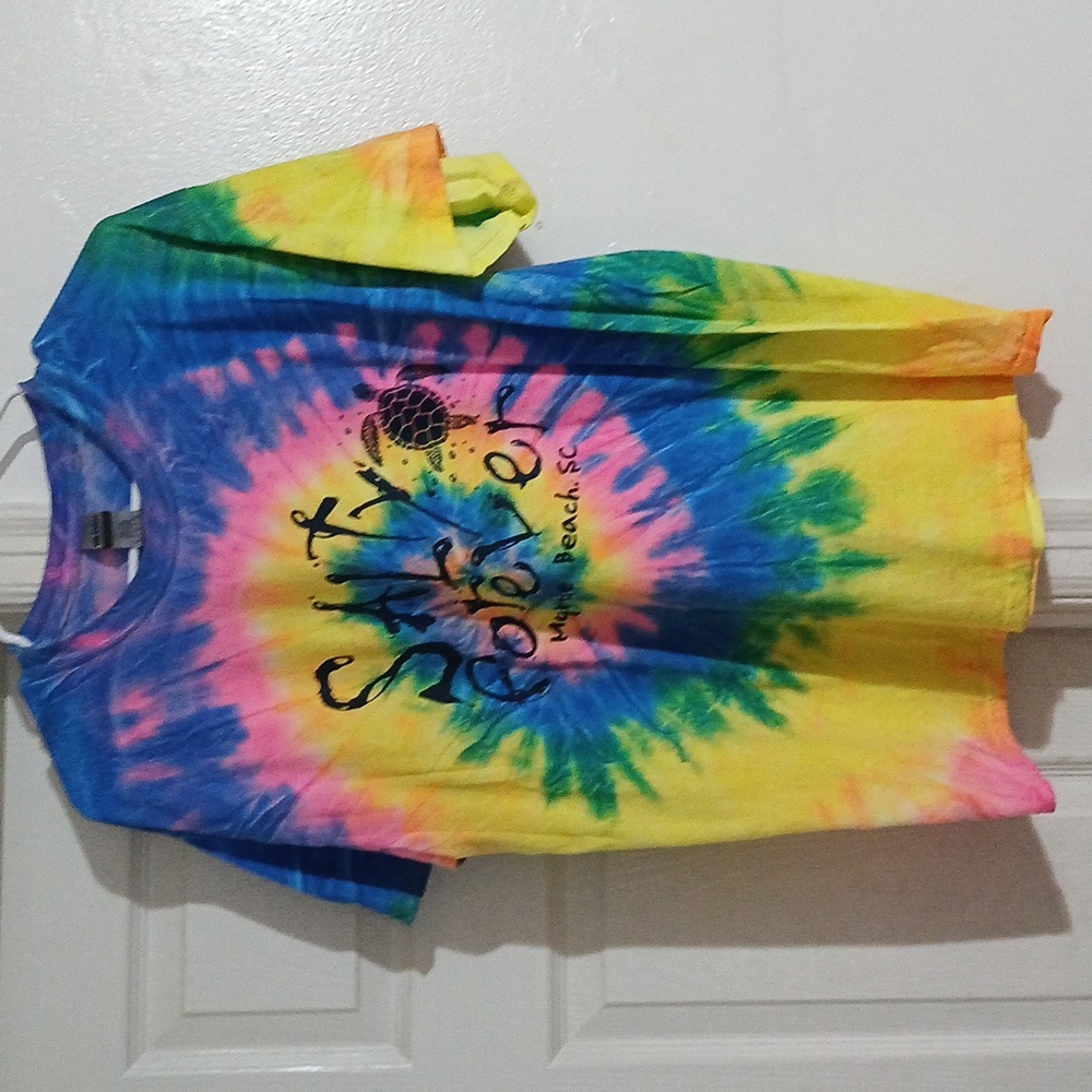 Tie dye shirt size L says salty forever Myrtle Beach